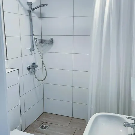 E&K Apartment I Дюссельдорф Экстерьер фото
